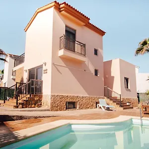 https://international-surf-schoolcamp.hotelsfuerteventura.org